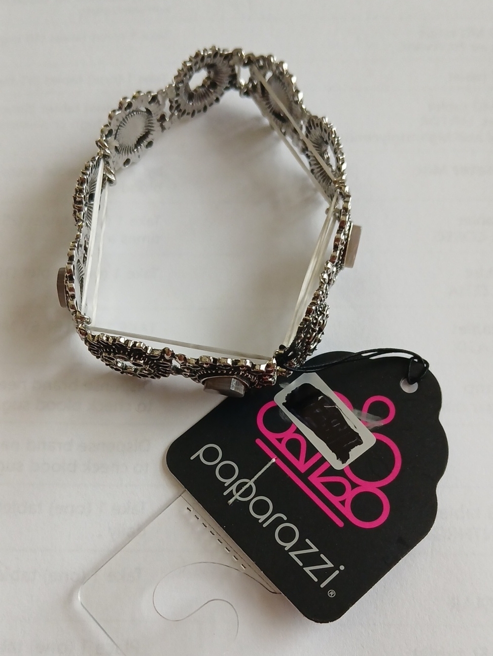 Paparazzi Silver Floral Filigree Stretch Bracelet - Picture 1 of 3